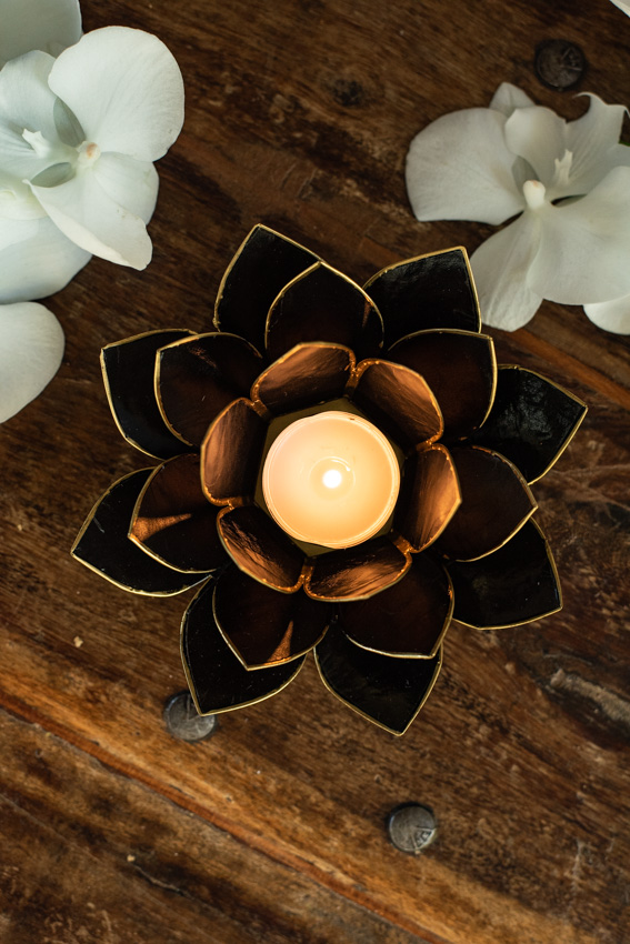 _DSC2919 Lotus sfeerlichthouder