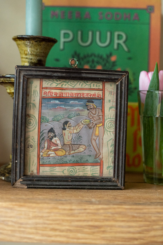 _DSC4028 Vintage schilderijtje Indian priest