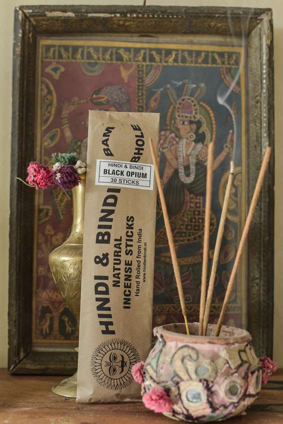 _DSC4978 100% Natuurlijke wierook – Black opium (30 sticks)