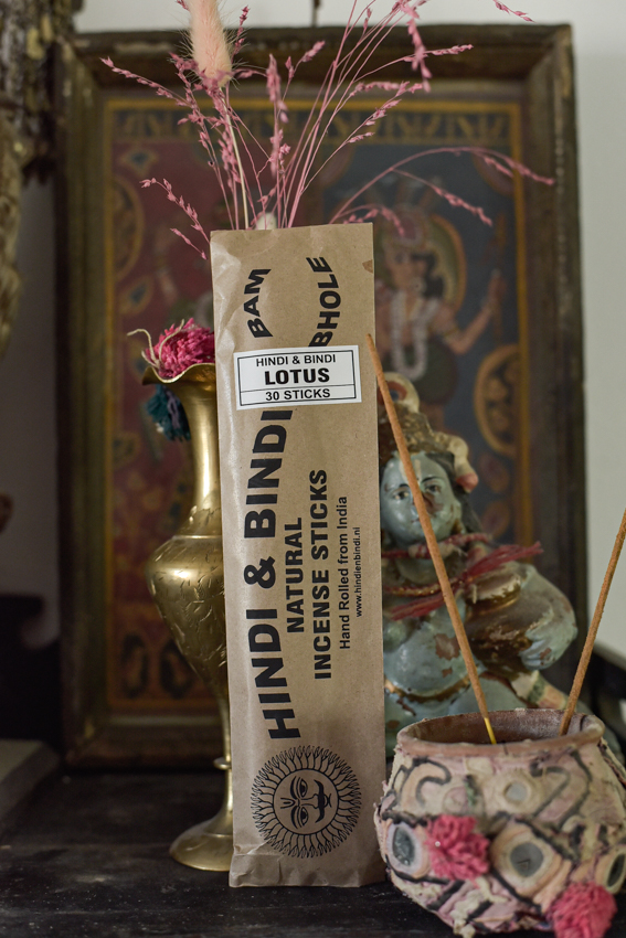 _DSC5661 100% Natuurlijke wierook – Lotus (30 sticks)