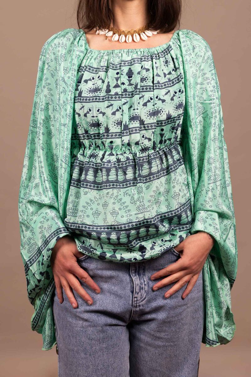 Top met klokmouwen S/M