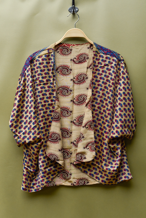 _DSC7801 Zijden vestje