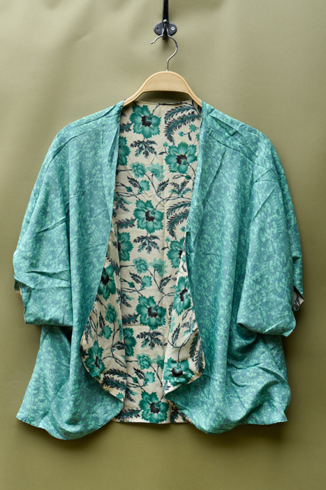 _DSC7821 Zijden vestje