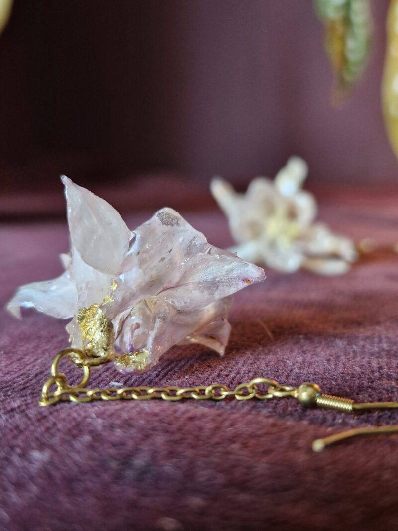 Flower oorbel Akelei (Biedermeier)