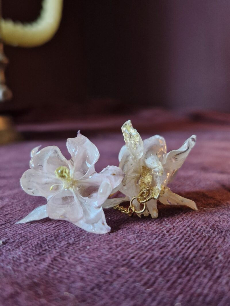 Flower oorbel Akelei (Biedermeier)