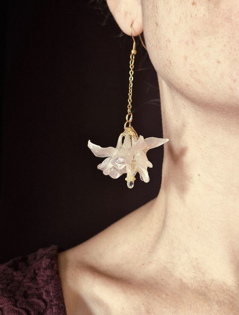 Flower oorbel Akelei (Biedermeier)