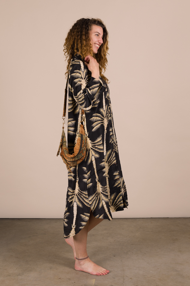 3G9A1584 Kaftan met knoopjes