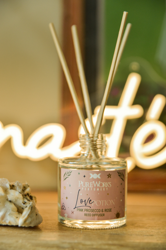 _DSC5200 Geurstokjes Love Potion