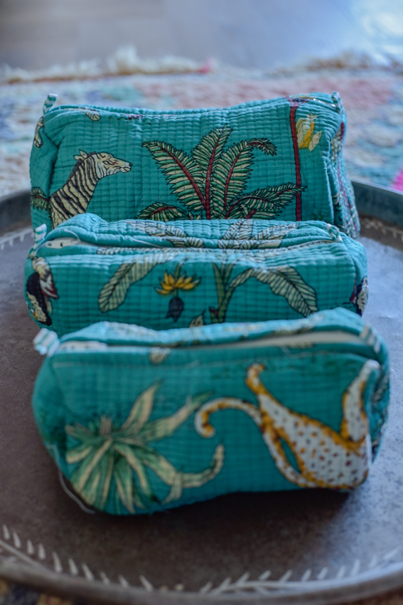 _DSC5327 Toilettas set van 3