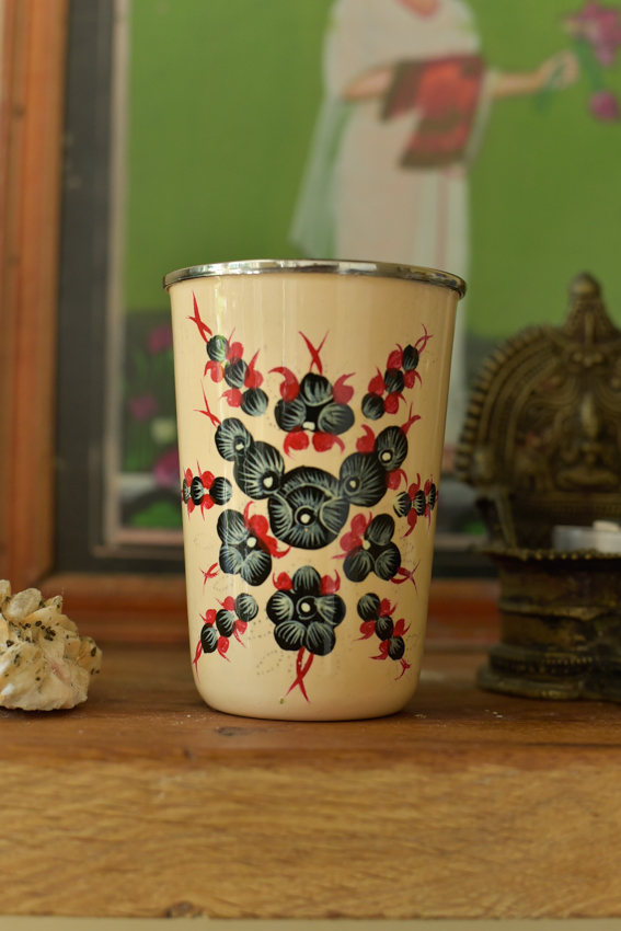 _DSC5487 Beschilderde beker