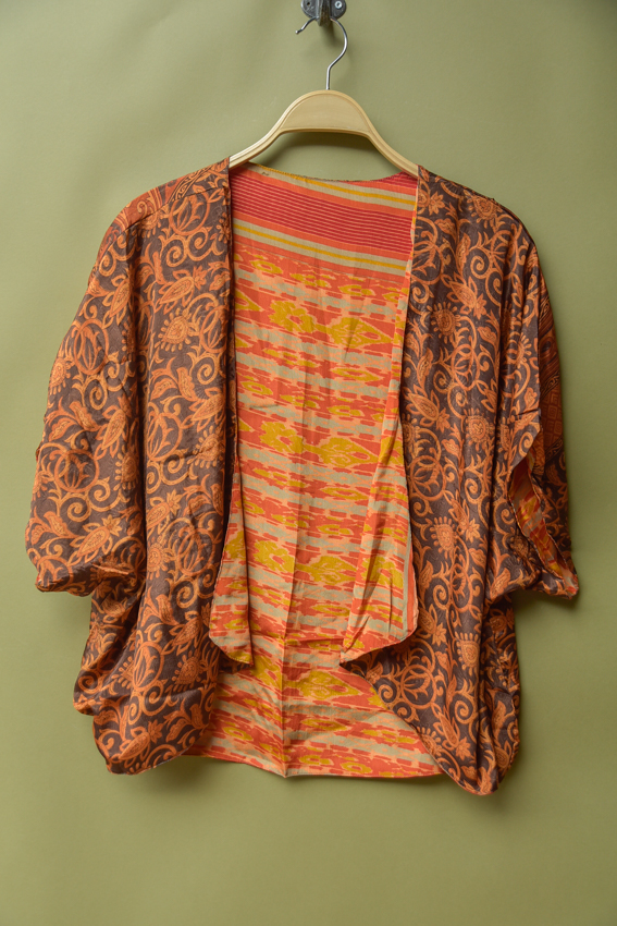 _DSC6047 Zijden vestje