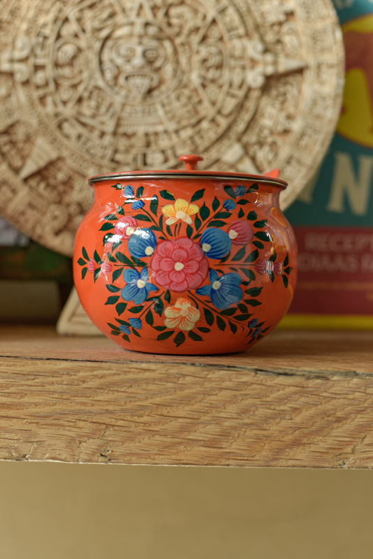 _DSC6502 Beschilderde suikerpotje