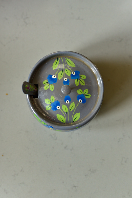 _DSC6530 Beschilderde suikerpotje