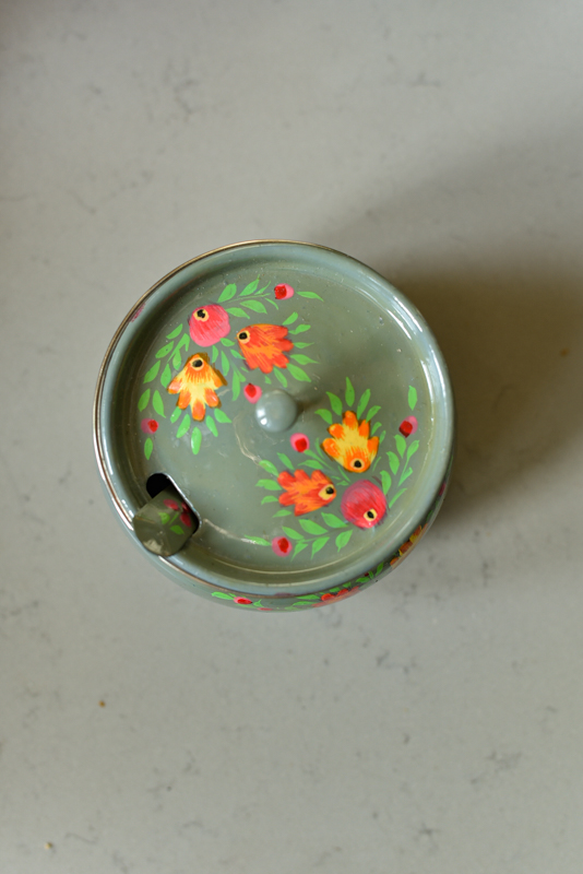 _DSC6532 Beschilderde suikerpotje