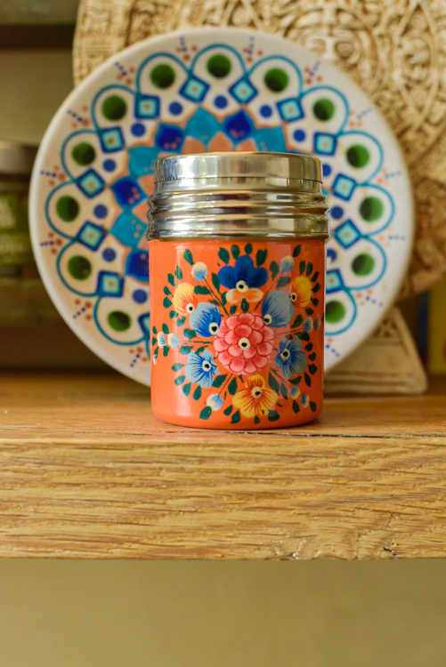 Beschilderde strooibusje