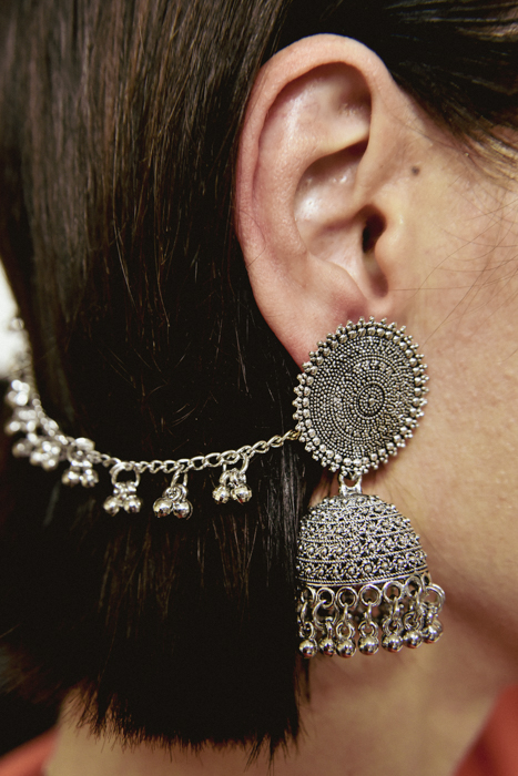 _DSC7717 Oorbellen met haarketting