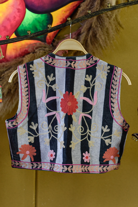 Suzani gilet