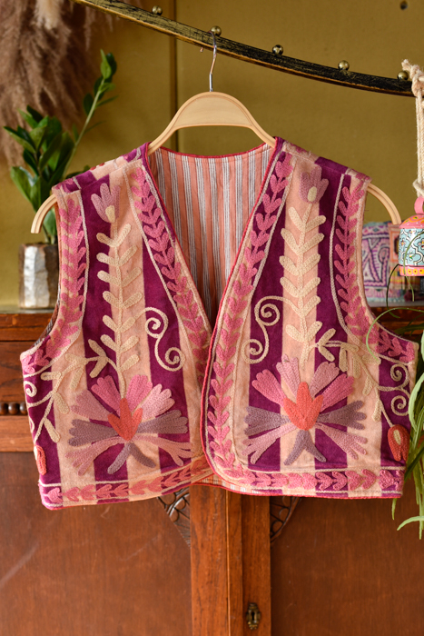 _DSC8162 Suzani gilet