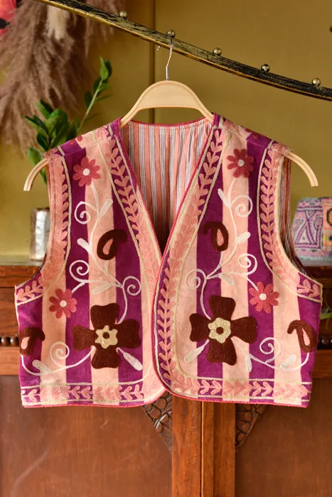 _DSC8171 Suzani gilet